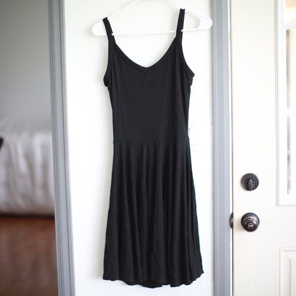 Cynthia Rowley Dresses & Skirts - Black Cozy Dress Cynthia Rowley Dresses & Skirts - Black Cozy Dress